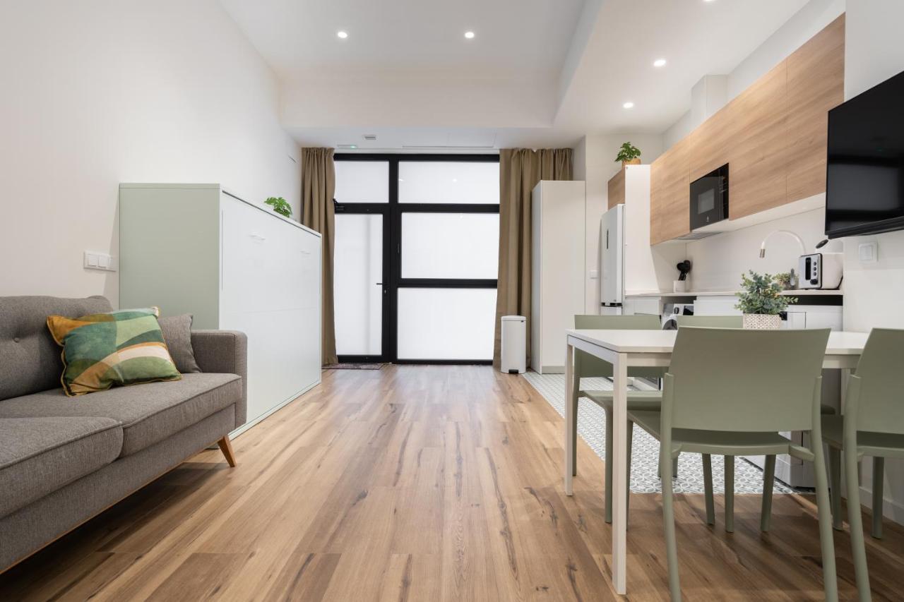 Marina Beach Apartments バレンシア エクステリア 写真