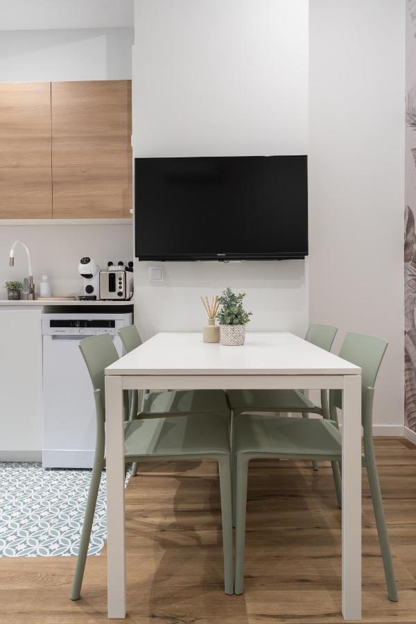 Marina Beach Apartments バレンシア エクステリア 写真